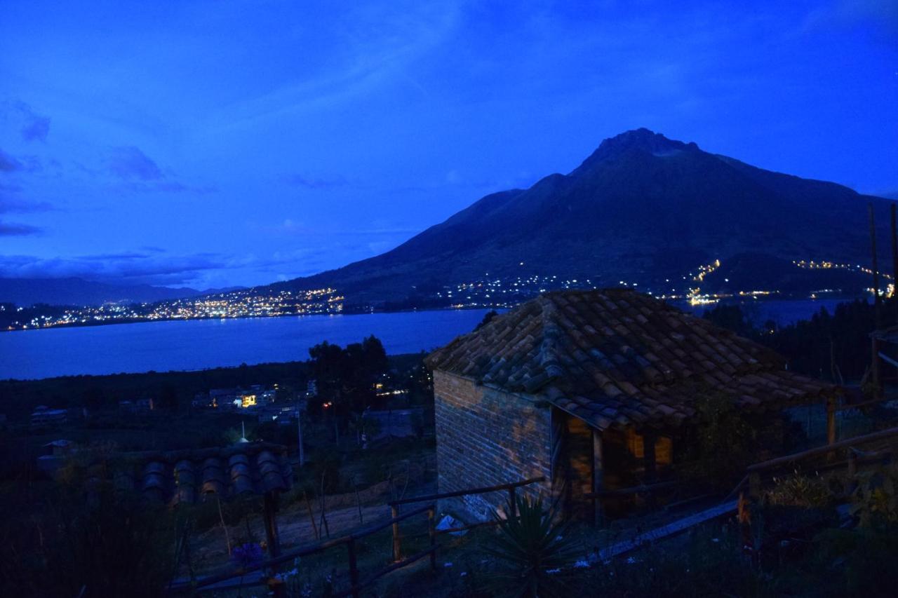 Cabanas Y Glampings Balcon Del Lago Otavalo Exterior foto